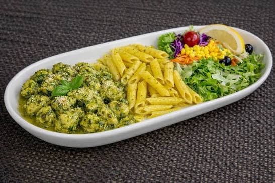 Çıtır pesto soslu kremalı makarna tavuk menü